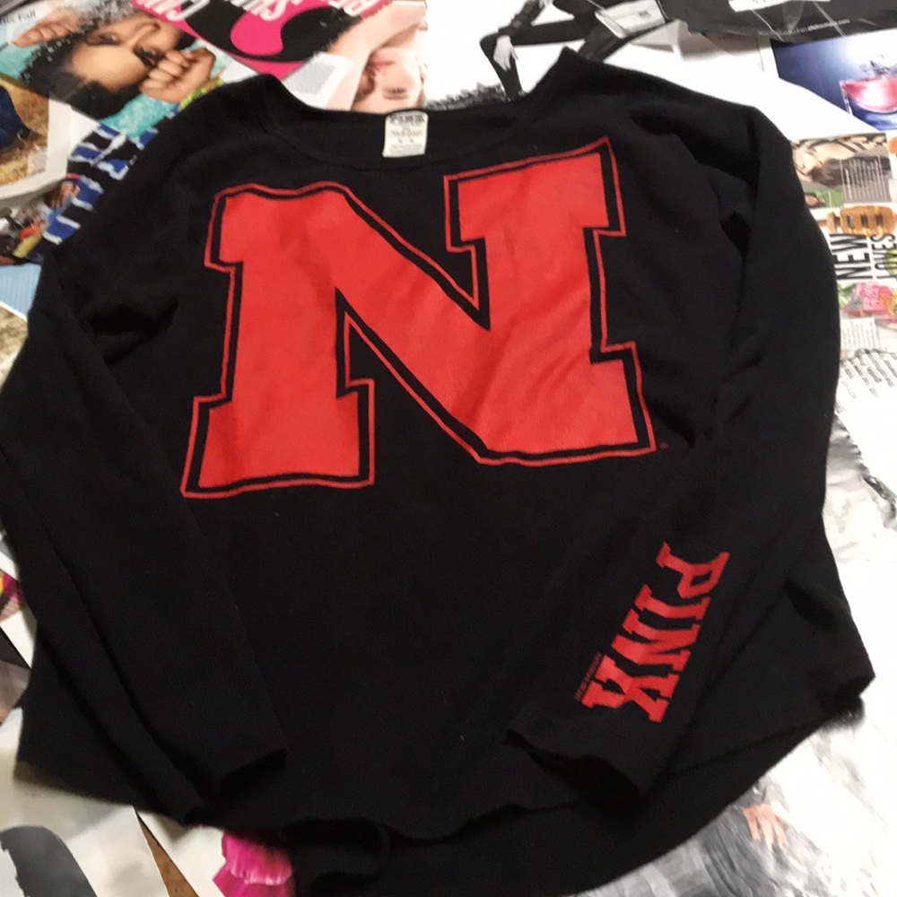VS Pink Huskies Thermal!!
